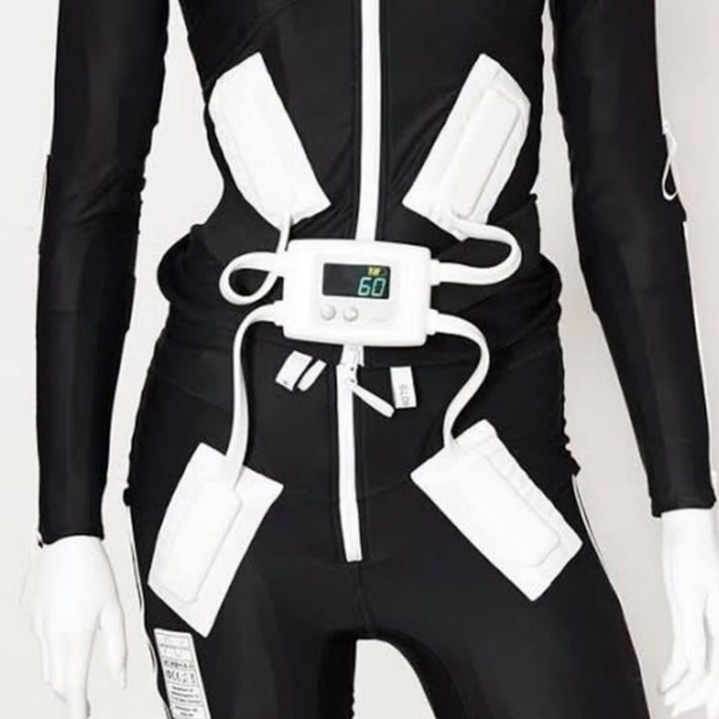 Mollii Suit